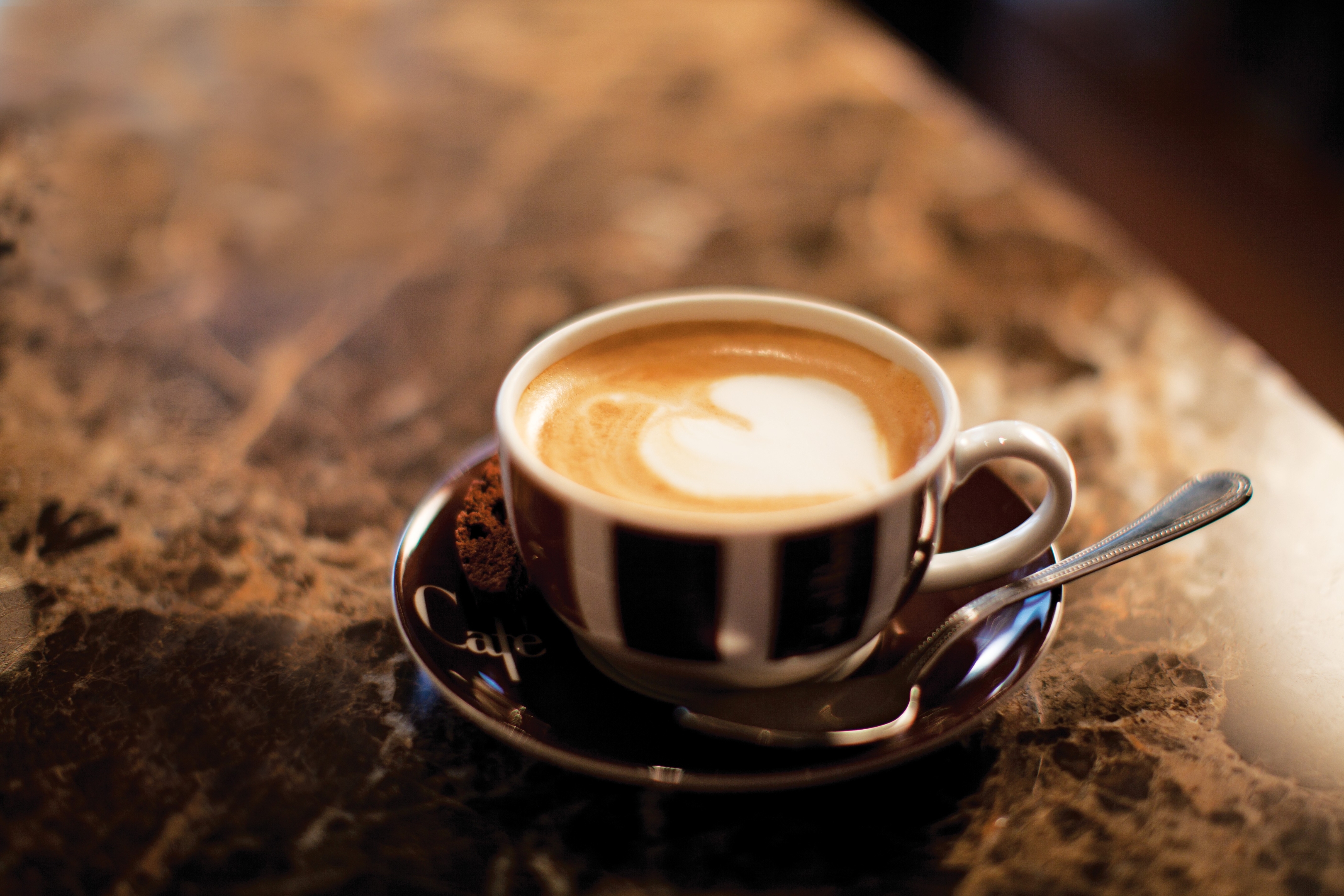 Celebrity Silhouette - Café al Bacio & Gelateria